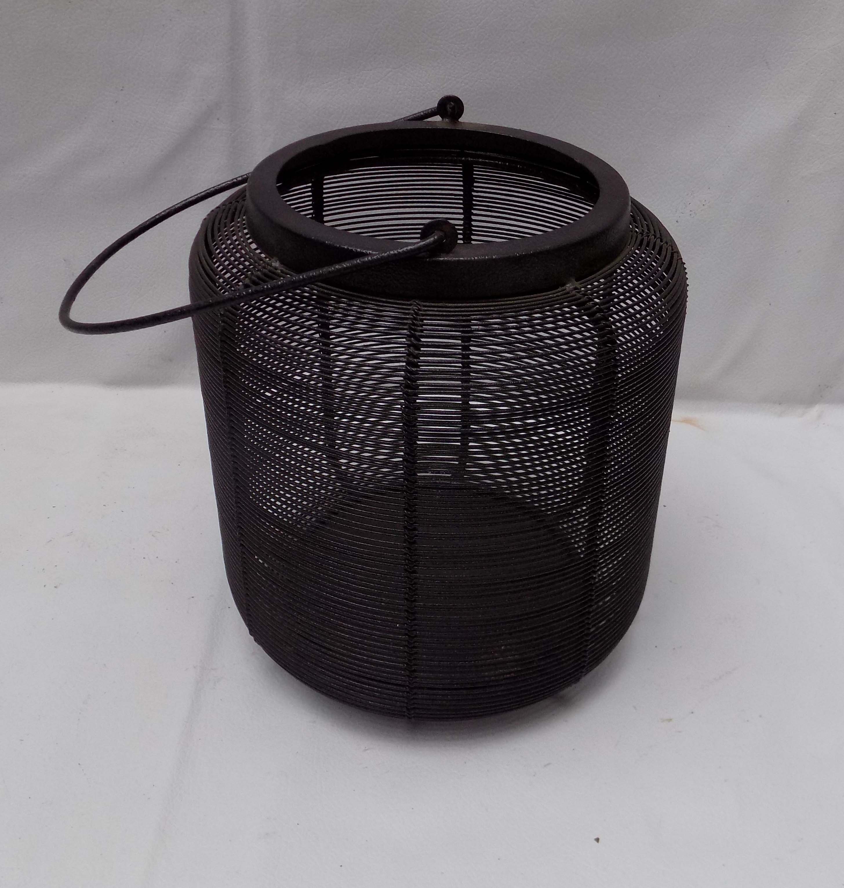 Metal  wire Lantern black